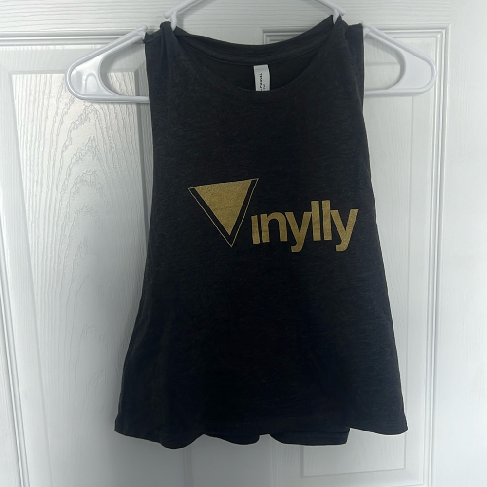Dating app merch work out top